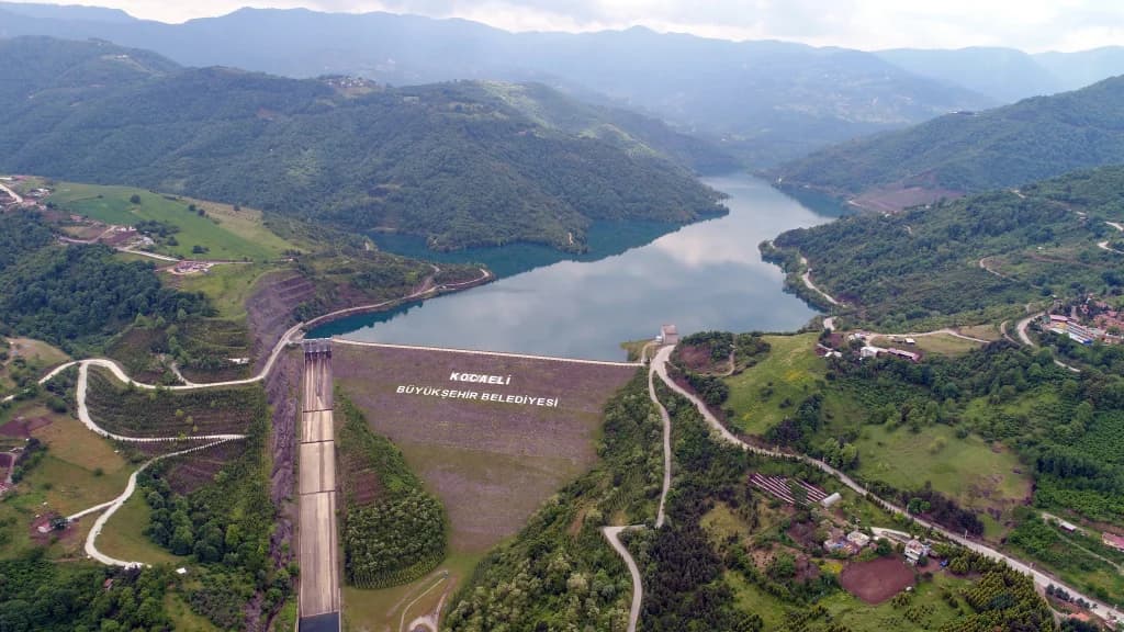 Kocaeli'de kar yağışı barajları doldurdu