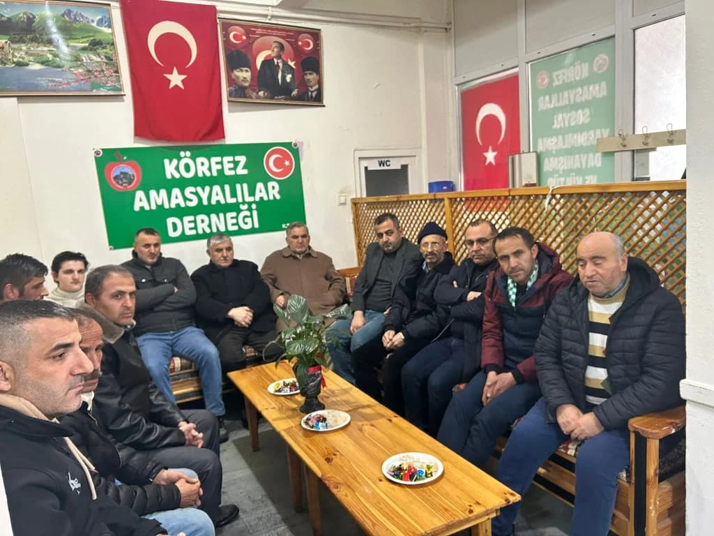 Körfez Amasyalılar Derneği'nden Bayram Coşkusu