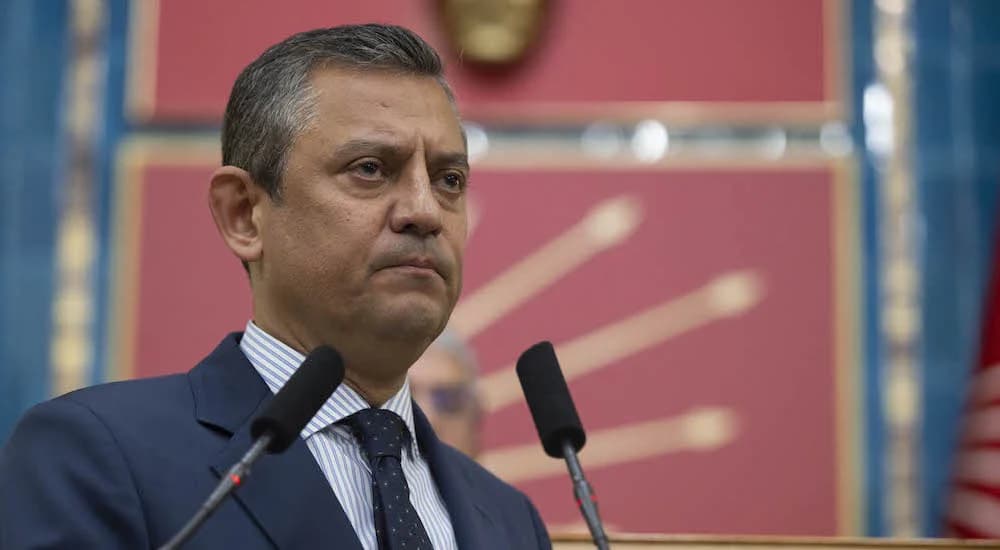 Özgür Özel'den 'Selamsızlık' İddialarına Açıklama