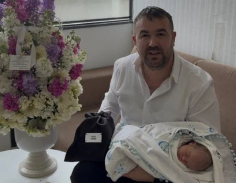 Sakaryalı aileden yeni doğan bebeğe Sedat Peker ismi